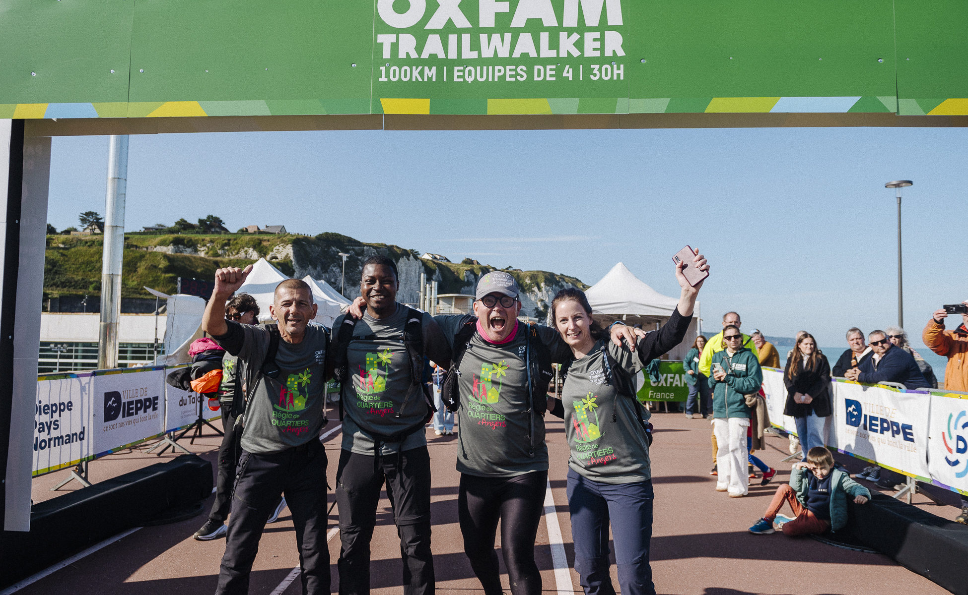 Équipe entreprise : Régie de quartiers d'Angers - Dieppe 100 KM Oxfam Trailwalker